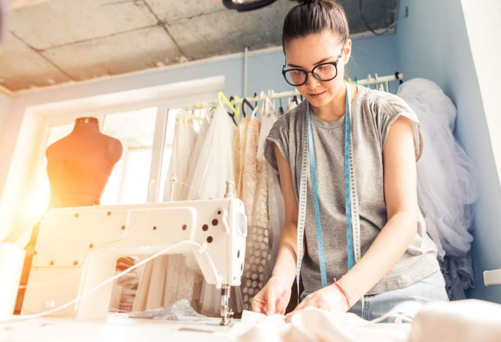 Dressmaking Courses: Become a Dressmaker