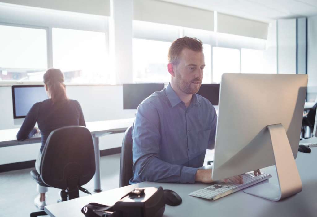 Adult Learners Are Returning to Education: 6 Reasons Why