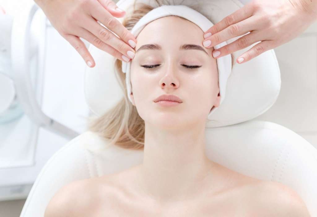 Facials Courses: Become an Expert at Skincare Facials